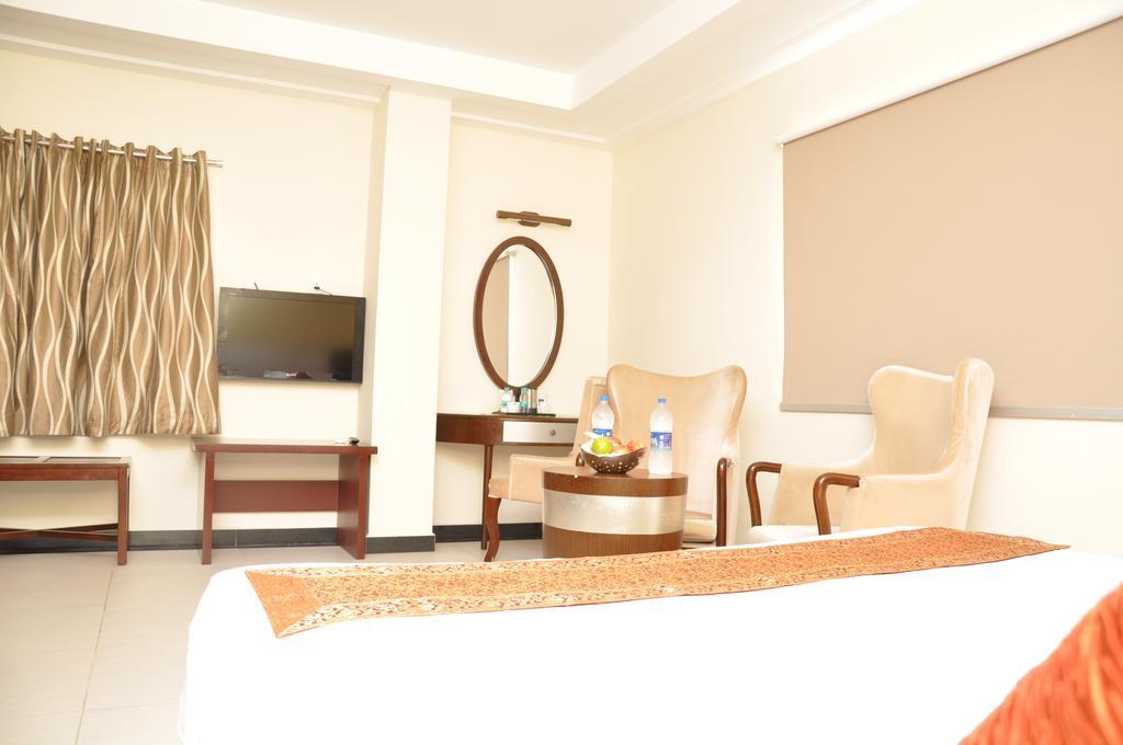Hotel Shaans Tiruchirappalli Rum bild