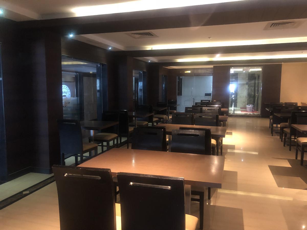 Hotel Shaans Tiruchirappalli Exteriör bild